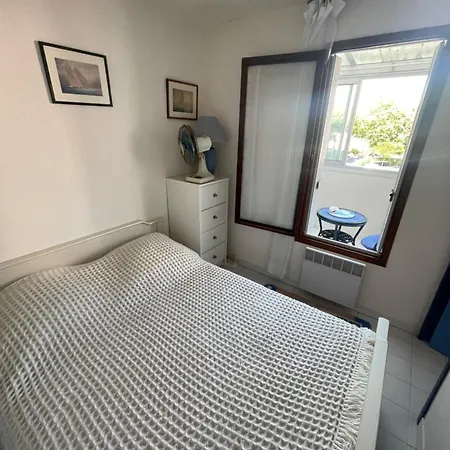 아파트 Amoureva Joli 2 Pieces Avec Piscine Climatise Et Proche De La Richelieu Cap D'agde *